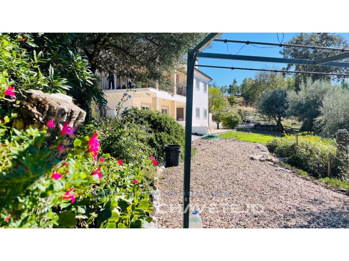 Image No.42-3 Bed House for sale