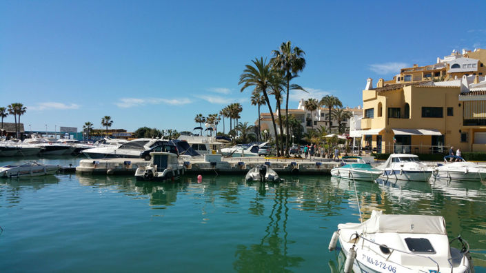 Image No.27-3 Bed Property for sale