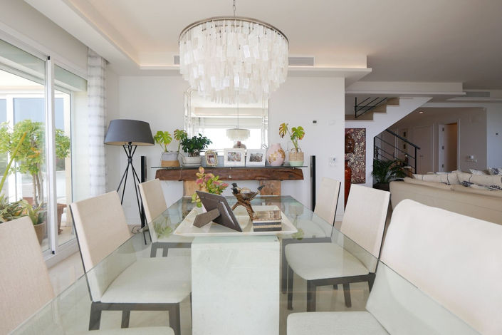 Image No.21-4 Bed Property for sale