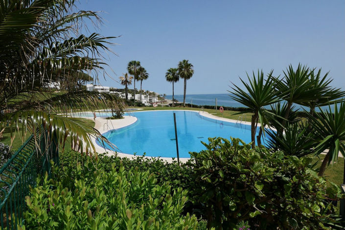 Image No.49-4 Bed Property for sale