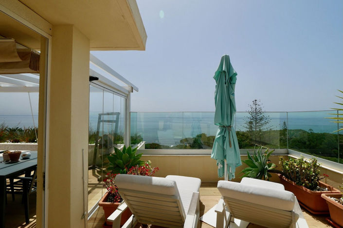 Image No.54-4 Bed Property for sale