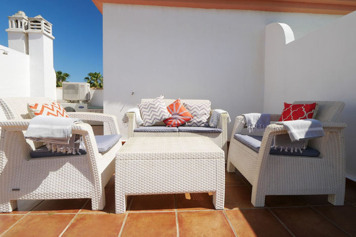 Image No.30-4 Bed Property for sale