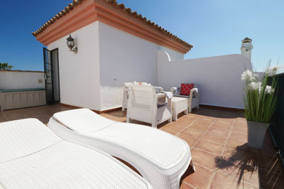 4-c23c0f86247804fa50226aecd8b0b2c8