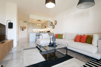 12-53013098fcab6c38b1379cd33298e050