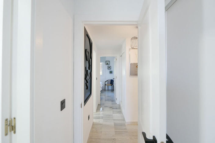 Image No.19-3 Bed Property for sale