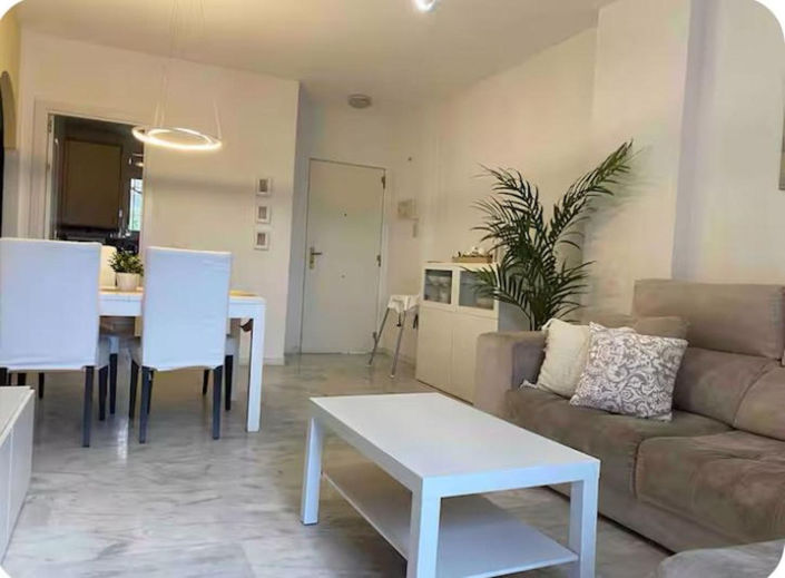 Image No.8-2 Bed Property for sale