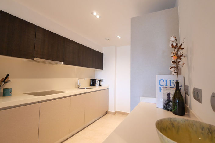 Image No.6-2 Bed Property for sale