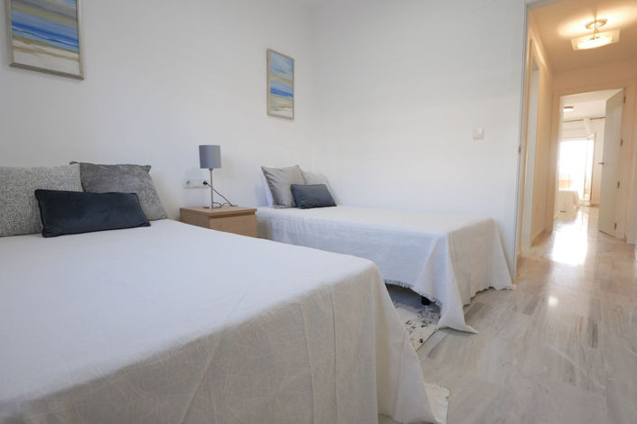 Image No.16-3 Bed Property for sale