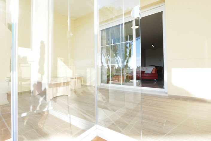 Image No.29-3 Bed Property for sale