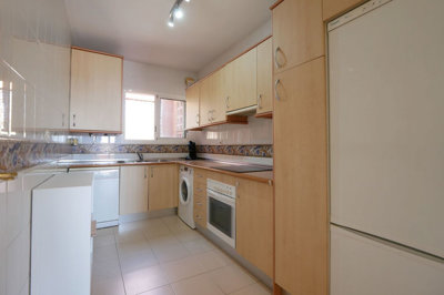 14-d70dc3102c00d7be0e872dfe1c1f86d7