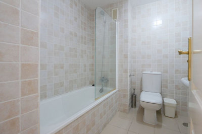 8-e64a9055bba3e77ac8aca3b893cdf826