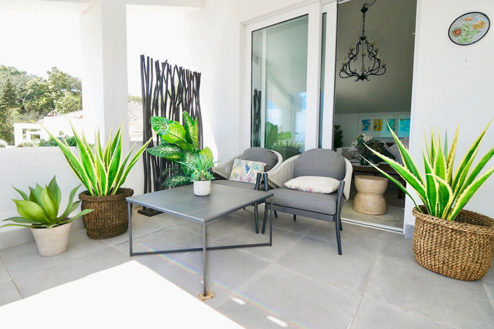 Image No.57-3 Bed Property for sale