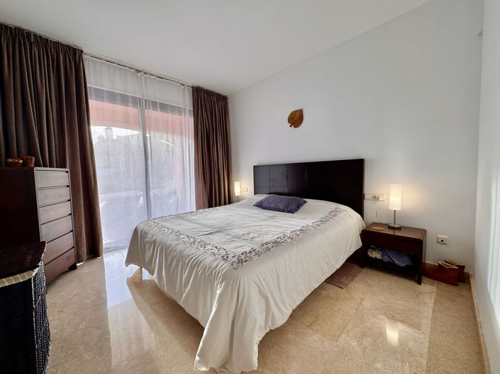 Image No.13-2 Bed Property for sale