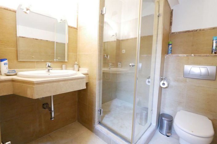 Image No.29-2 Bed Property for sale