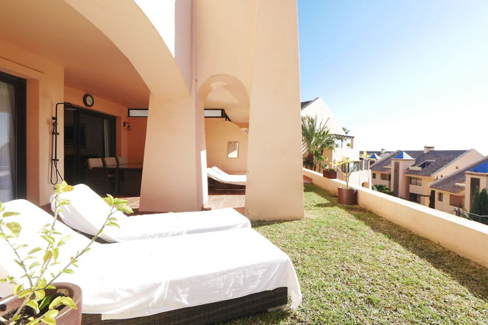 Image No.8-2 Bed Property for sale