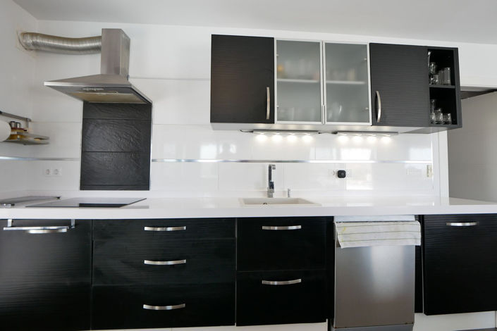 Image No.32-3 Bed Property for sale