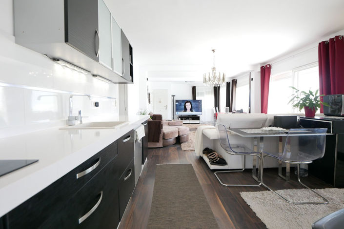 Image No.34-3 Bed Property for sale