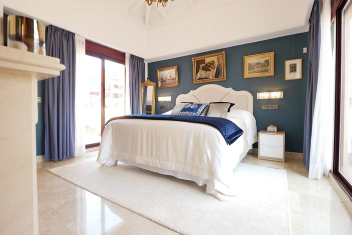 Image No.23-3 Bed Property for sale