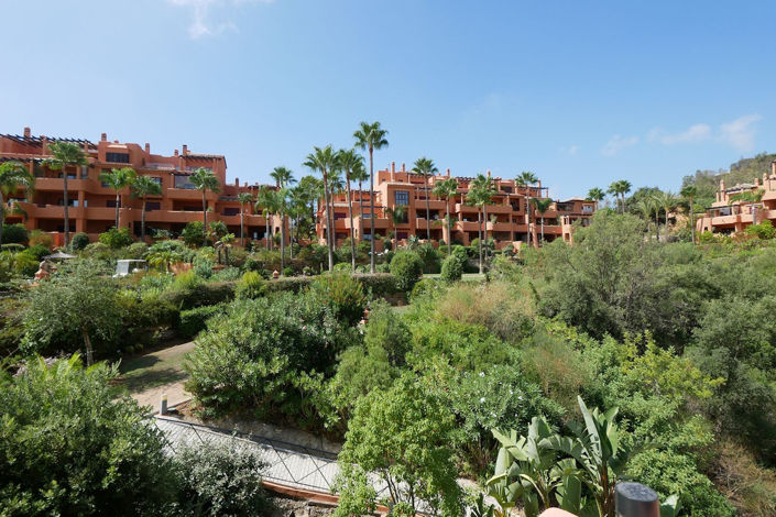 Image No.35-3 Bed Property for sale