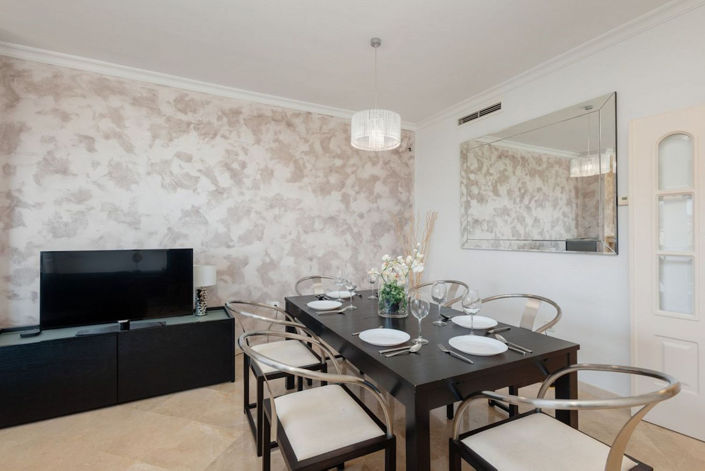 Image No.18-2 Bed Property for sale