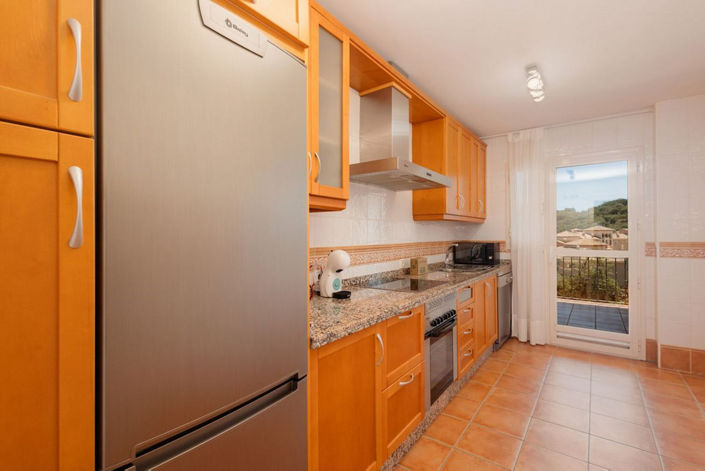 Image No.9-2 Bed Property for sale