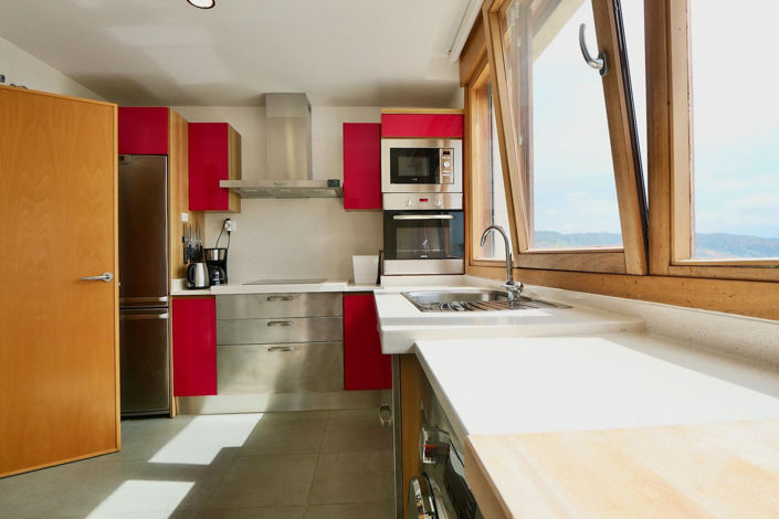 Image No.23-3 Bed Property for sale