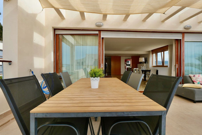 Image No.31-3 Bed Property for sale