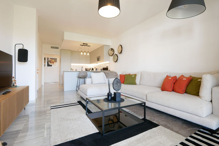 Image No.13-3 Bed Property for sale