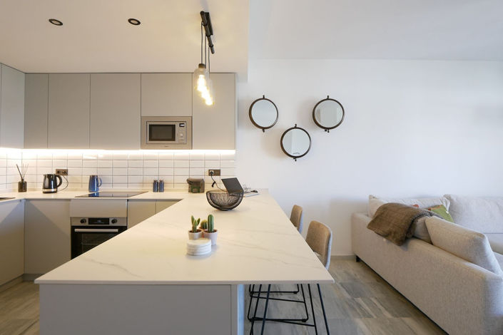 Image No.20-3 Bed Property for sale