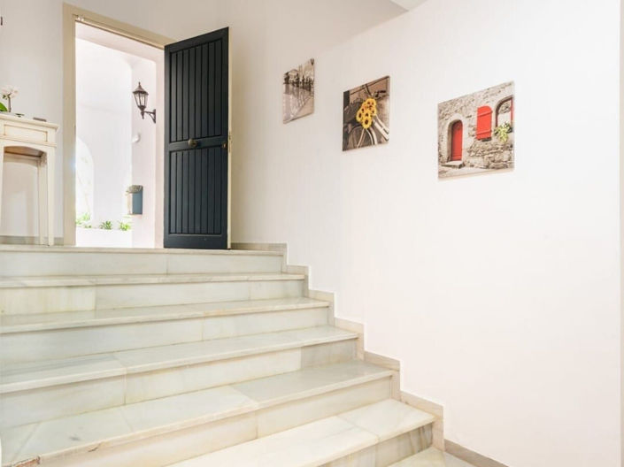 Image No.4-3 Bed Property for sale