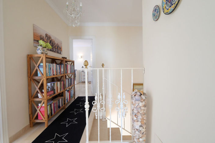 Image No.23-3 Bed Property for sale