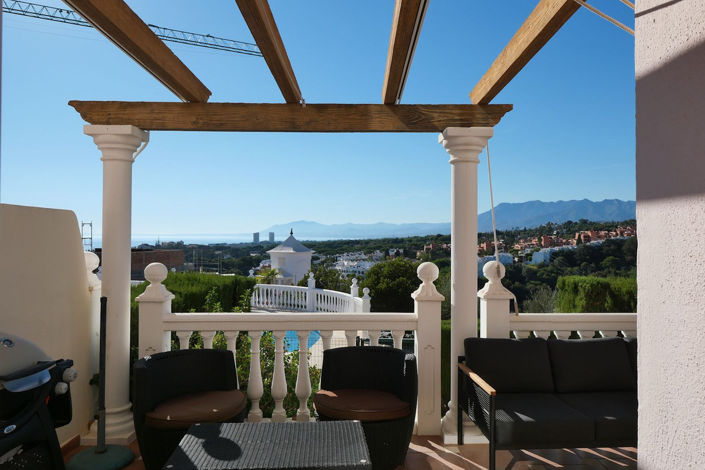 Image No.29-3 Bed Property for sale