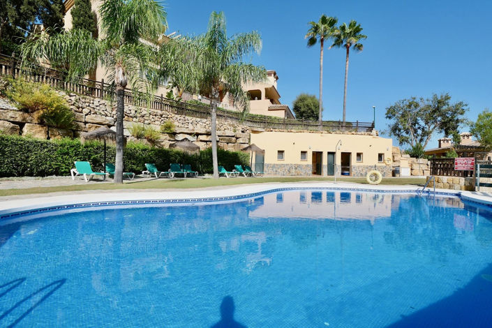 Image No.3-2 Bed Property for sale