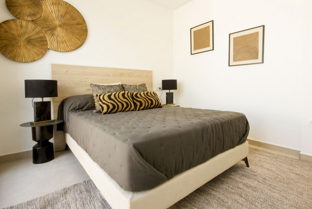 Image No.4-3 Bed Chalet for sale