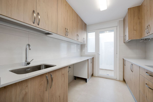 Image No.3-2 Bed Chalet for sale