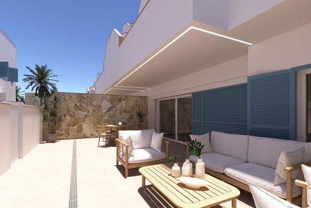 Image No.19-3 Bed Townhouse for sale