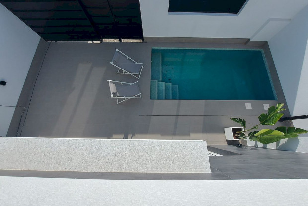 Image No.10-2 Bed Chalet for sale