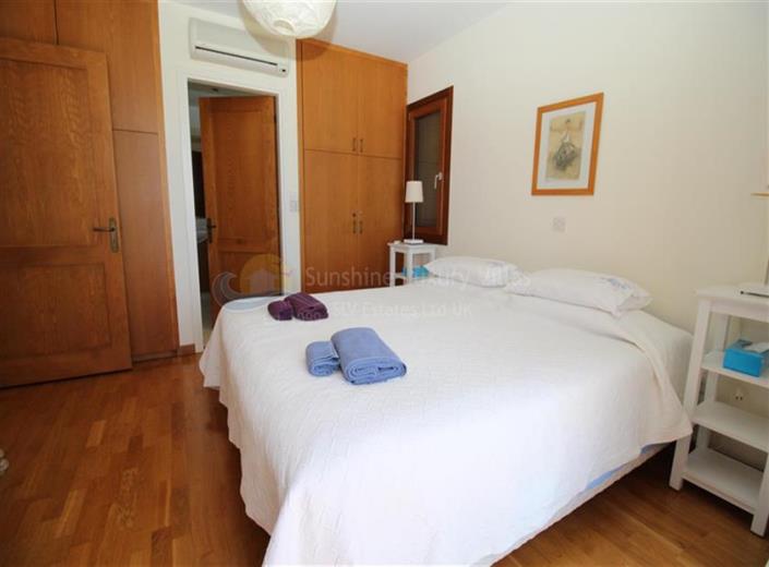 Image No.22-3 Bed Villa for sale