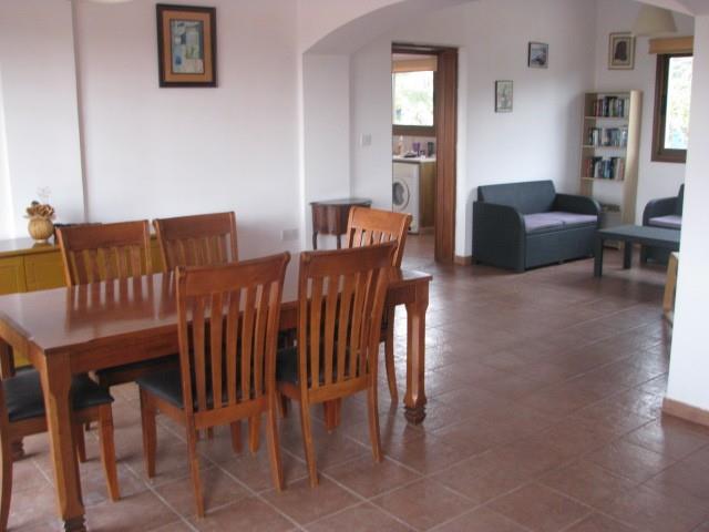 Image No.13-3 Bed Villa / Detached for sale