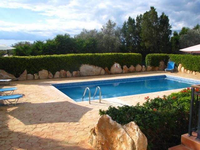 Image No.20-3 Bed Villa / Detached for sale