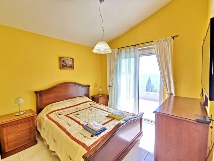 Image No.27-5 Bed Villa for sale