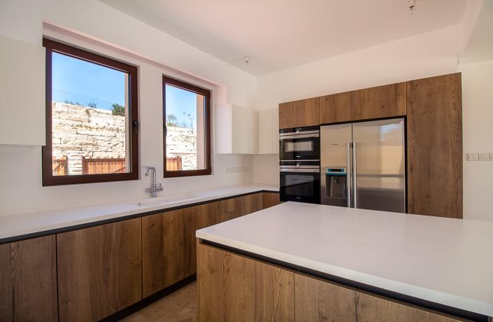 Image No.10-4 Bed House/Villa for sale