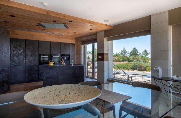 Image No.9-4 Bed Villa for sale