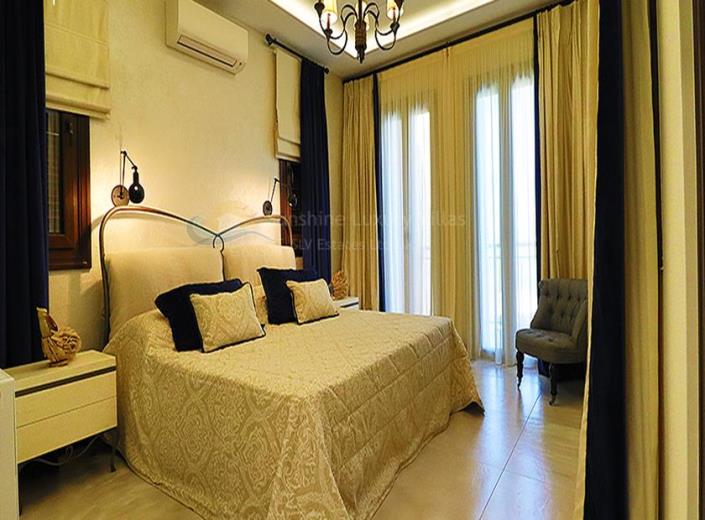 Image No.20-5 Bed House/Villa for sale