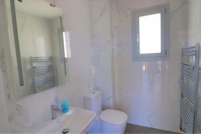 Image No.26-4 Bed House/Villa for sale