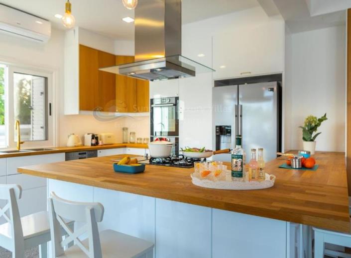 Image No.4-6 Bed Villa / Detached for sale