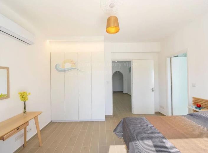 Image No.22-6 Bed Villa / Detached for sale