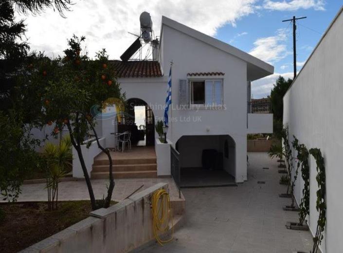 Image No.12-3 Bed Villa / Detached for sale