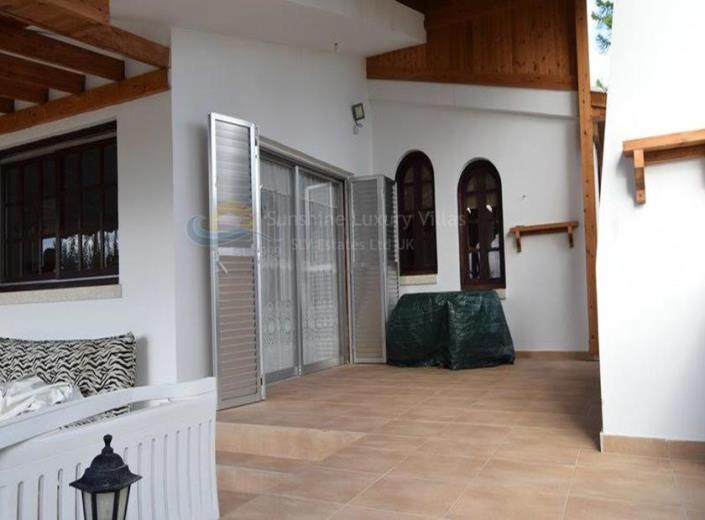 Image No.15-3 Bed Villa / Detached for sale