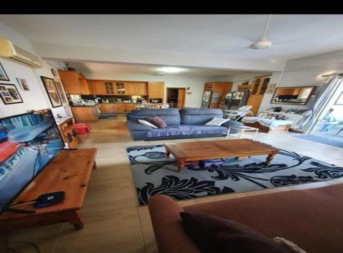 Image No.9-7 Bed House/Villa for sale